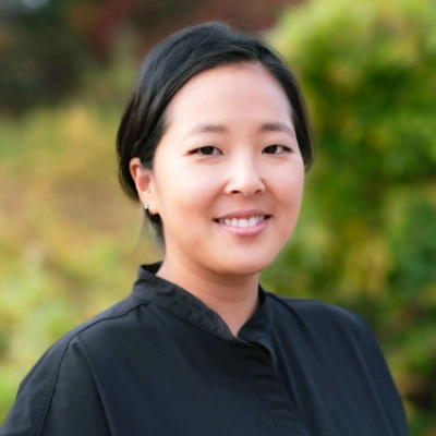 Dr. Soojin Lee
